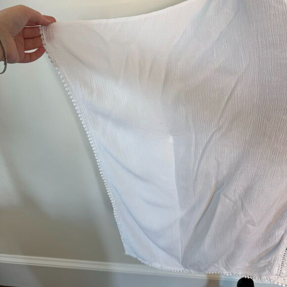 Charming Charlie White Lace Trim Tunic Swim Cover-Up Size Small - Picture 4 of 6